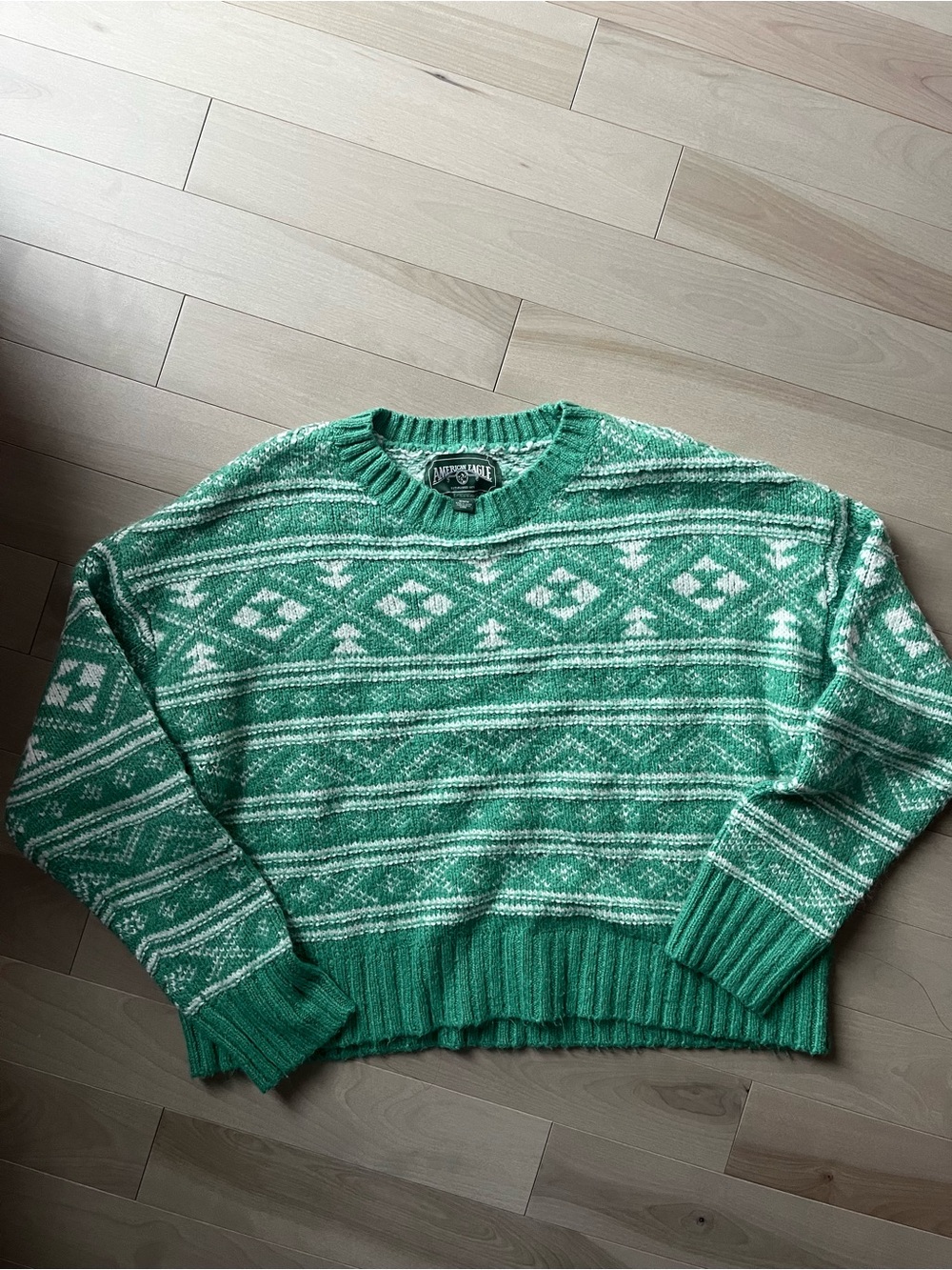 Green Sweater Medium